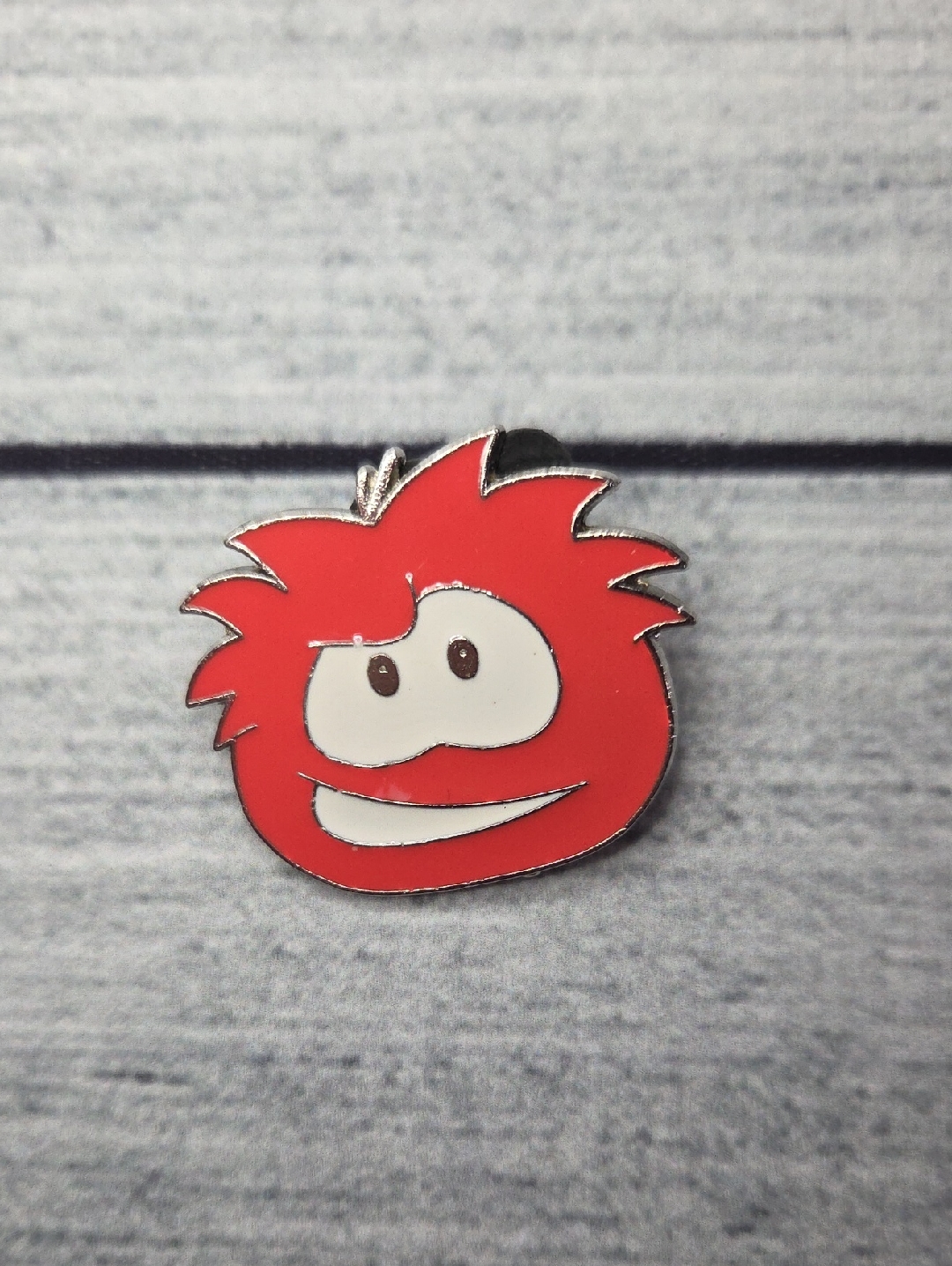 Disney Club Penguin Red Puffle 2009 Trading Pin